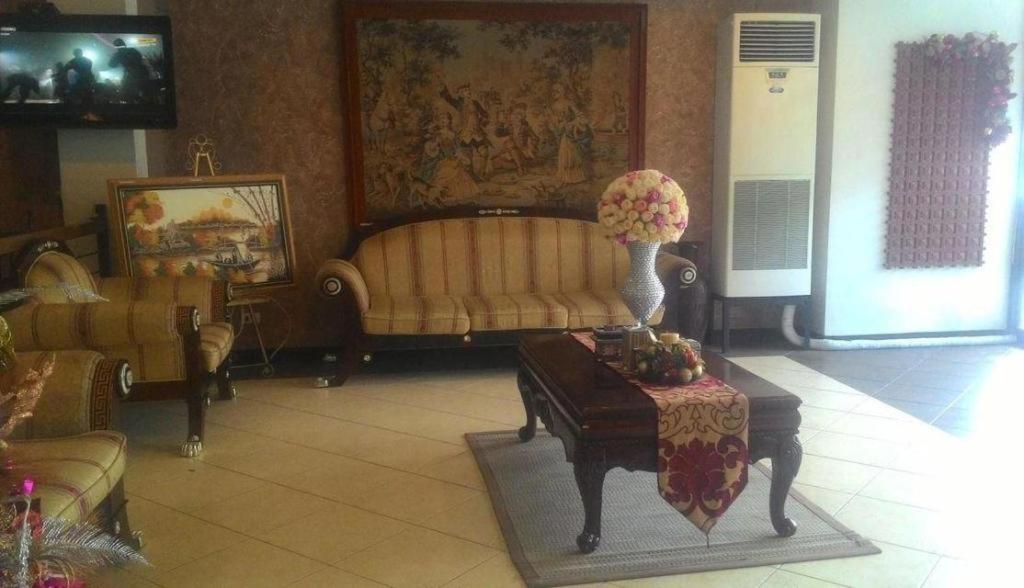 D' Leonor Hotel Davao City Extérieur photo