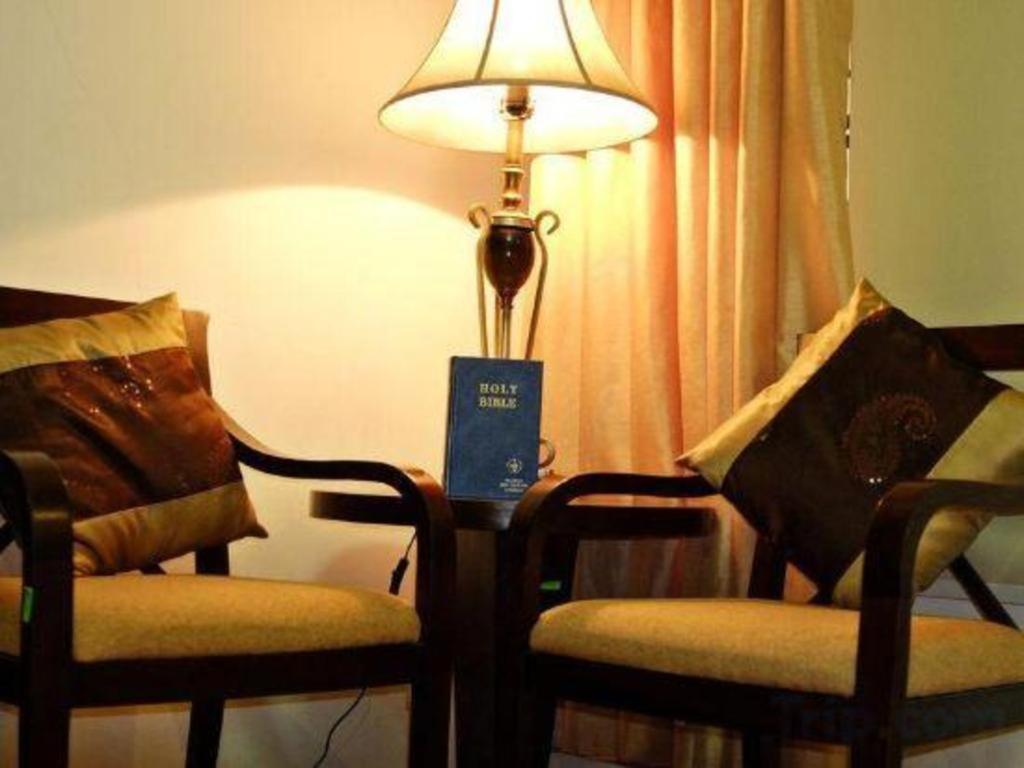 D' Leonor Hotel Davao City Extérieur photo