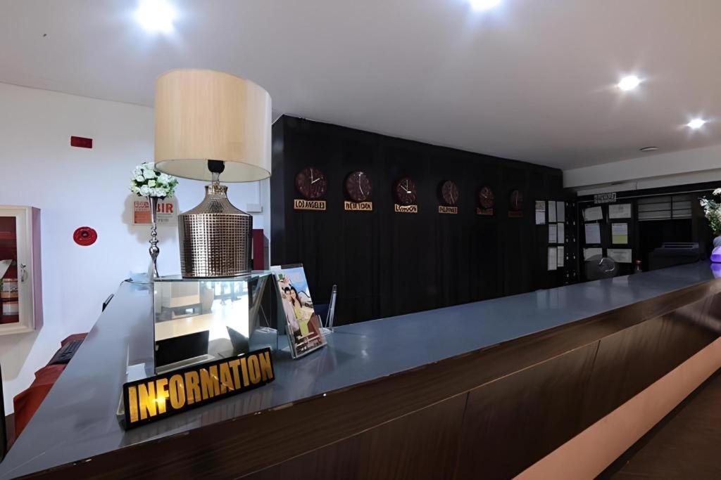 D' Leonor Hotel Davao City Extérieur photo