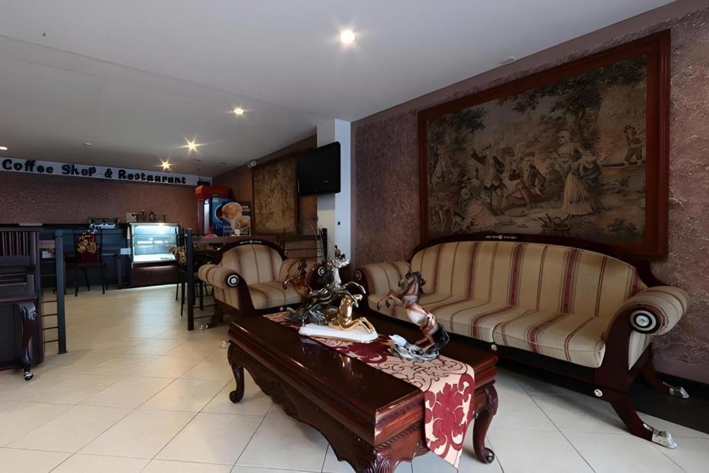 D' Leonor Hotel Davao City Extérieur photo